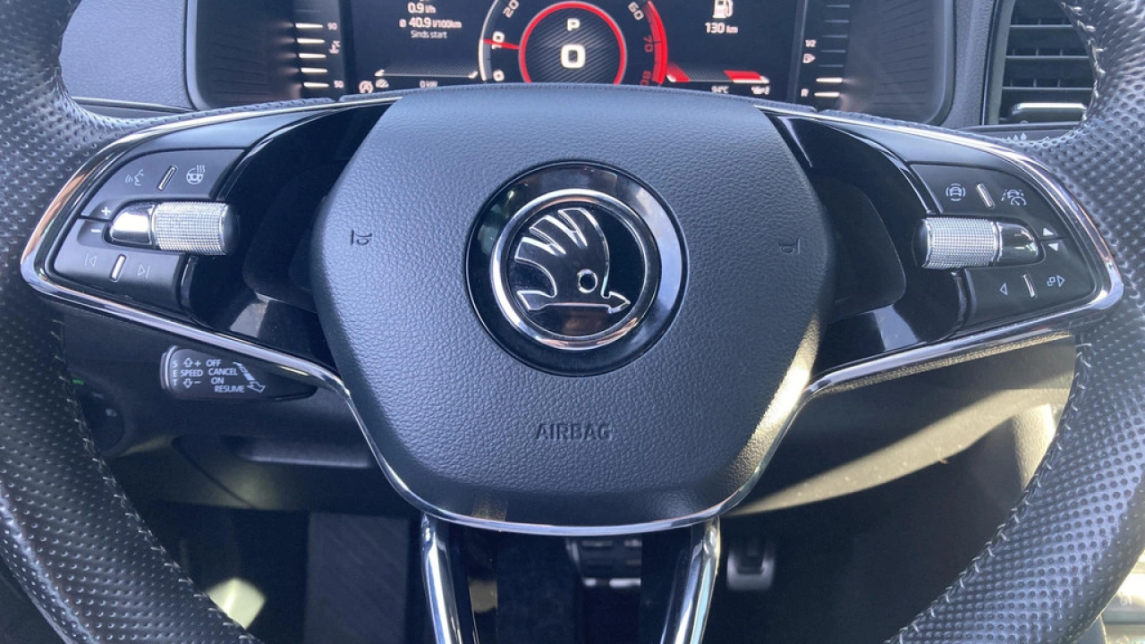 Škoda Karoq 1.5 TSI ACT 150pk DSG Sportline Business