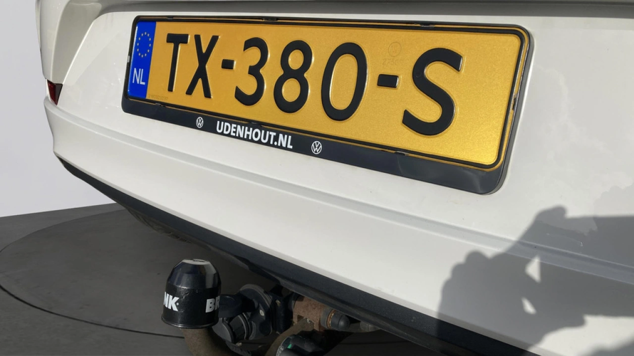 Volkswagen up! 1.0 BMT 60pk move up!