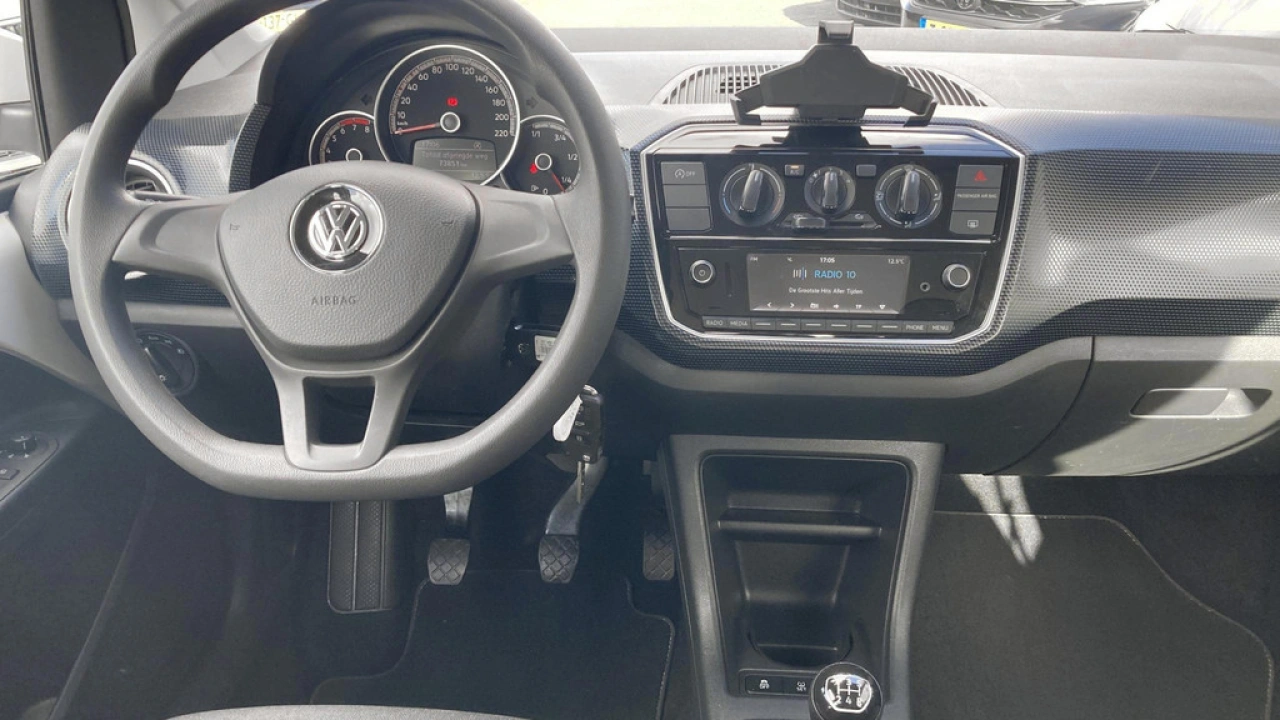 Volkswagen up! 1.0 BMT 60pk move up!