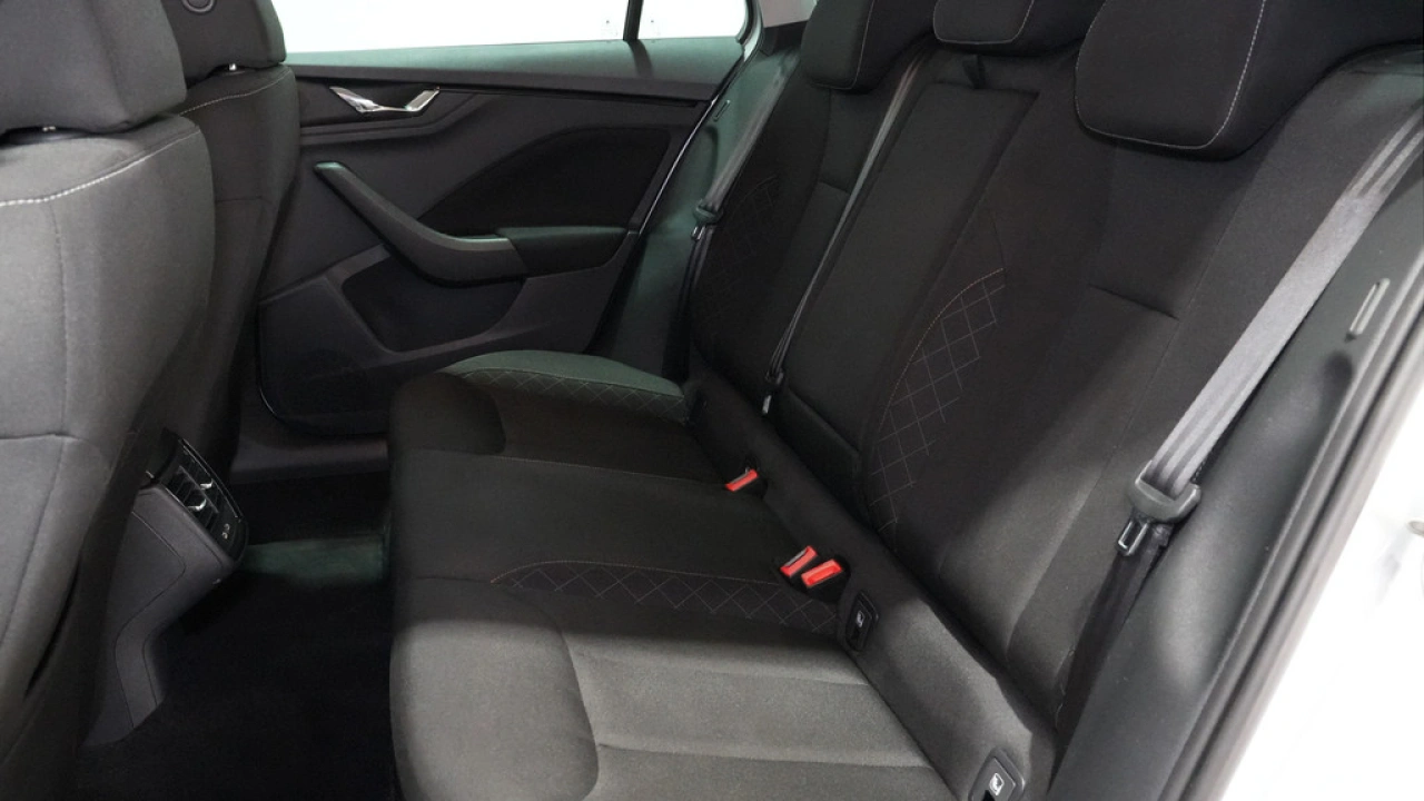 Škoda Kamiq 1.0 TSI 110pk DSG Business Edition