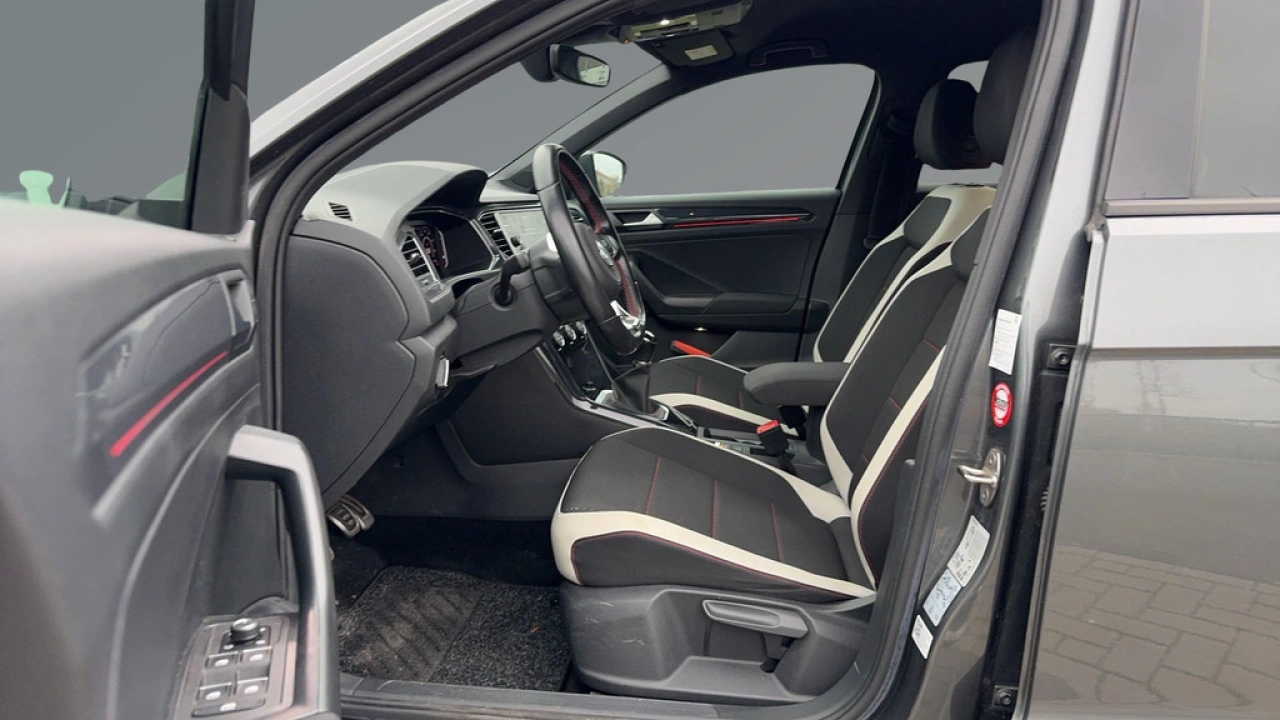 Volkswagen T-Roc 1.0 TSI 115pk Sport