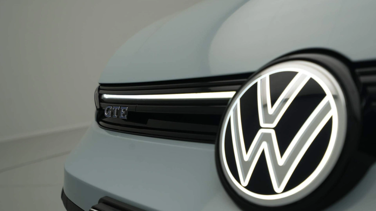 Volkswagen Golf GTE 1.5 TSI eHybrid 272pk DSG Panoramadak