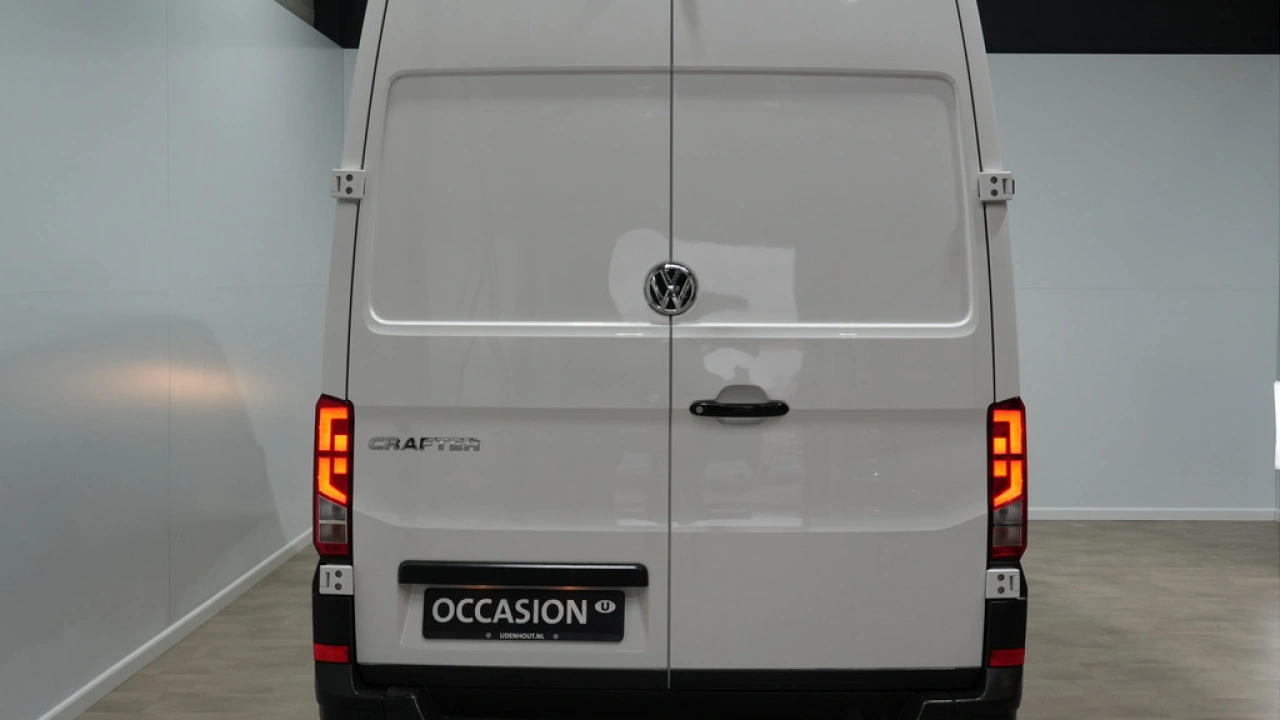VW Bedrijfswagens Crafter 35 2.0 TDI 140pk DSG L3H3