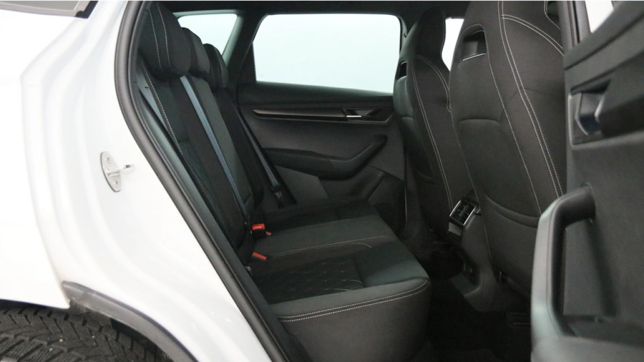 Škoda Karoq 1.5 TSI 150pk ACT Sportline Business DSG