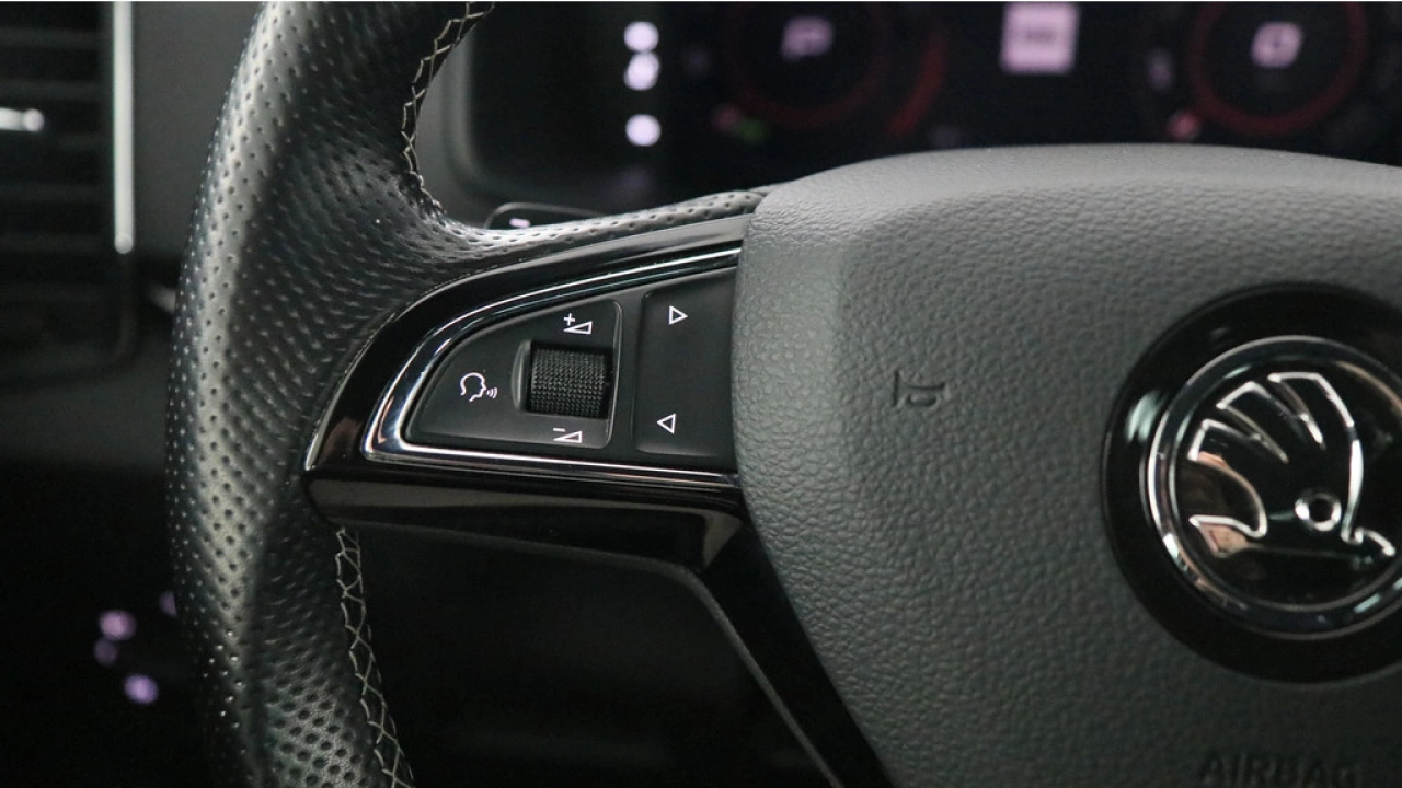 Škoda Karoq 1.5 TSI 150pk ACT Sportline Business DSG