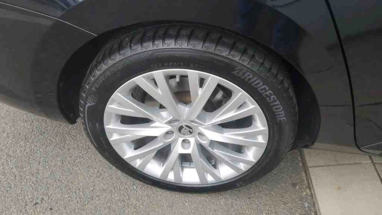 Škoda Superb Combi 1.4 TSI iV 218pk PHEV Business Plus