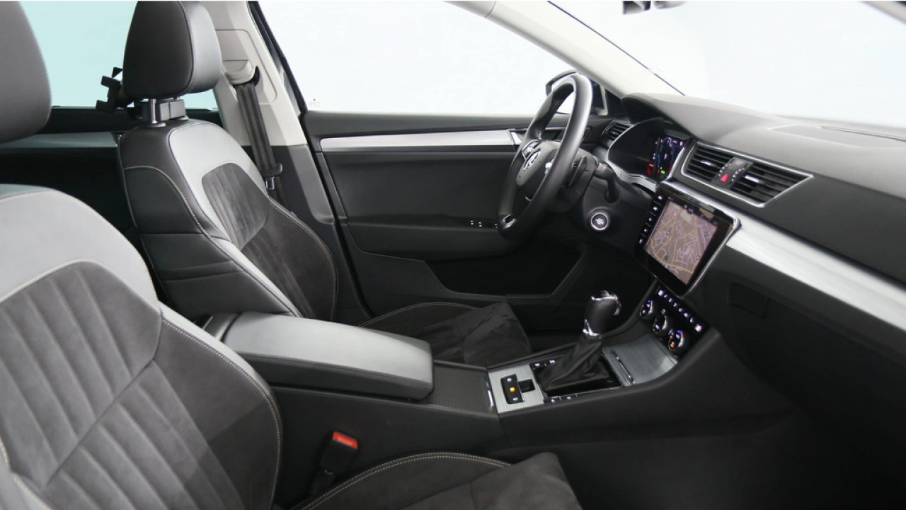 Škoda Superb Combi 1.4 TSI iV 218pk PHEV Business Plus