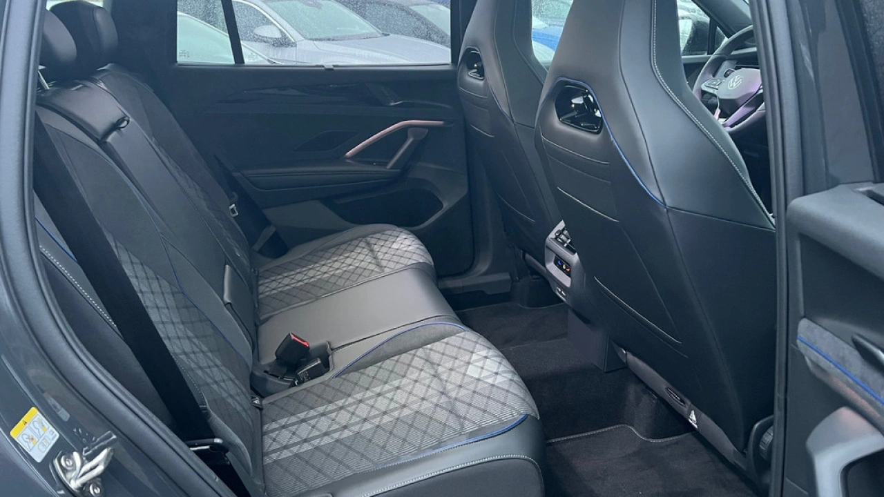 Volkswagen Tayron 1.5 eHybrid 272pk DSG R-Line Edition