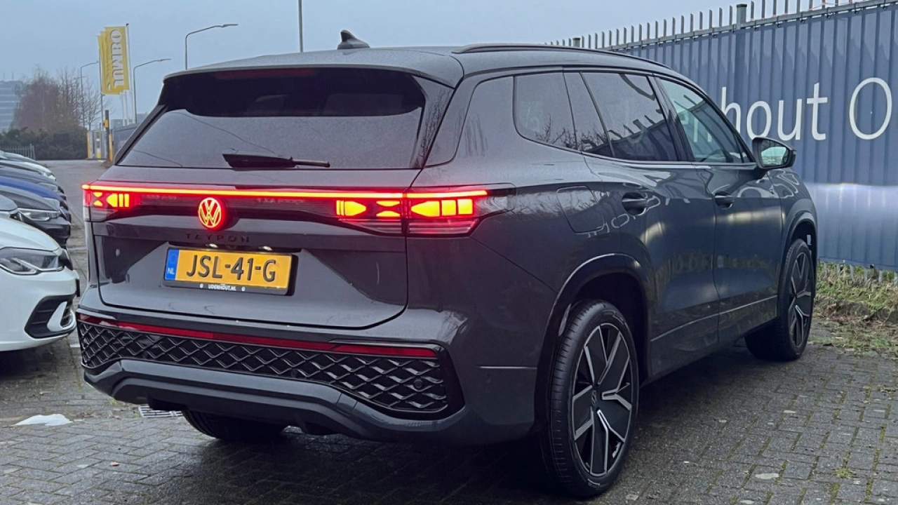 Volkswagen Tayron 1.5 eHybrid 272pk DSG R-Line Edition