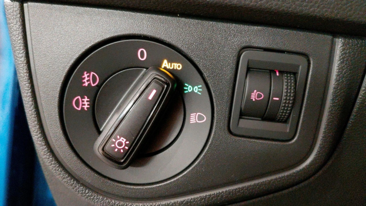 Volkswagen Polo 1.0 TSI Comfortline EXE | Navigatie | Parkeersensoren | App Connect |