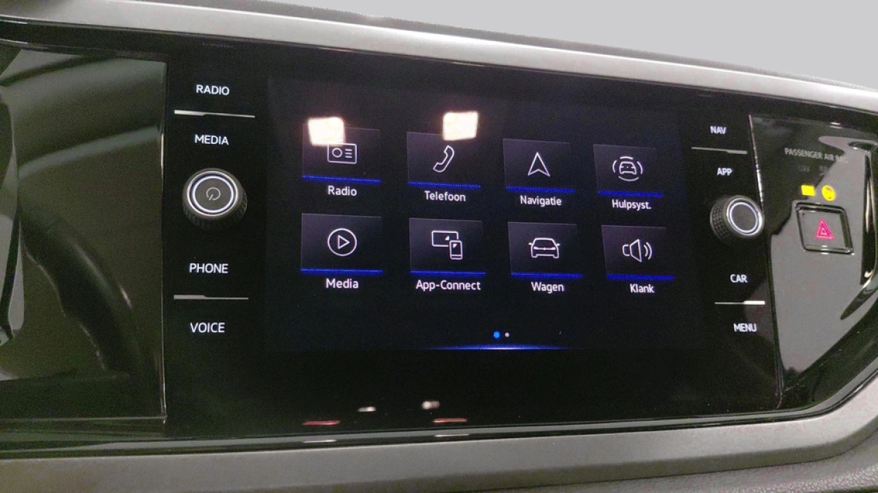 Volkswagen Polo 1.0 TSI Comfortline EXE | Navigatie | Parkeersensoren | App Connect |