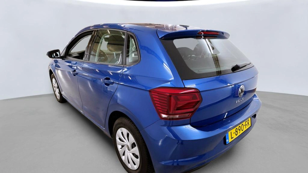 Volkswagen Polo 1.0 TSI Comfortline EXE | Navigatie | Parkeersensoren | VERWACHT