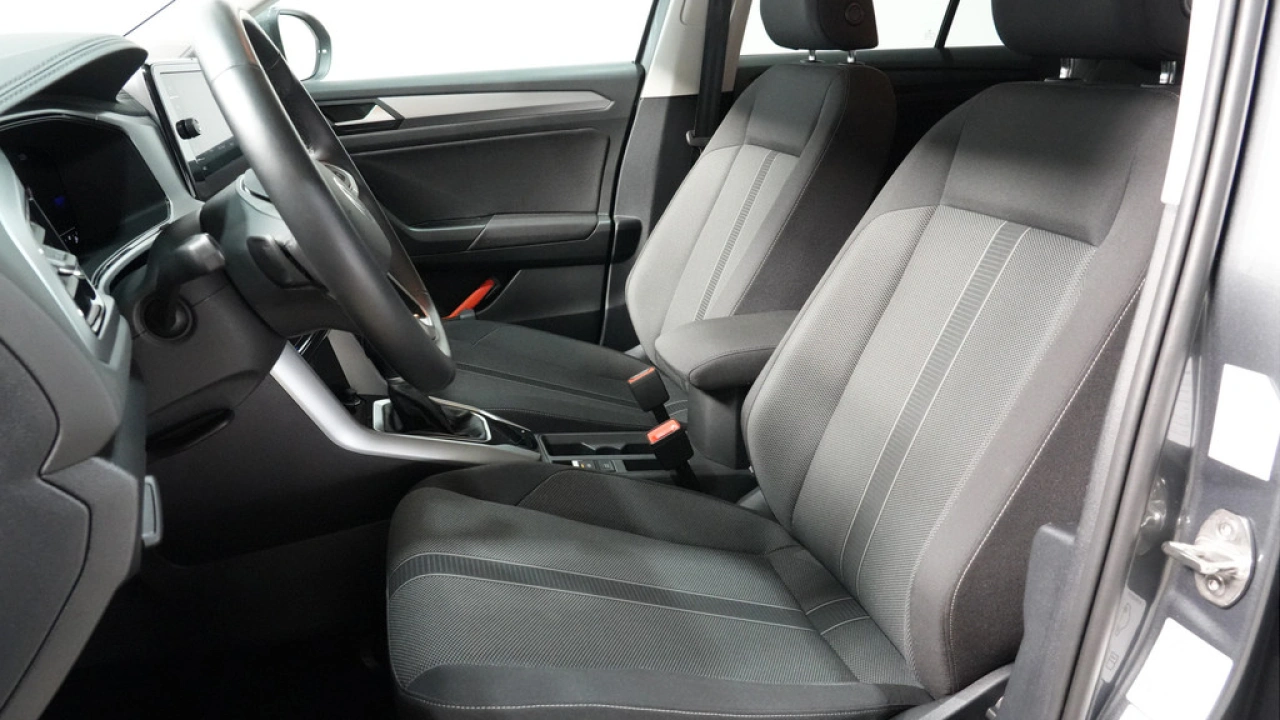 Volkswagen T-Roc 1.5 TSI 150pk DSG Oranje Edition