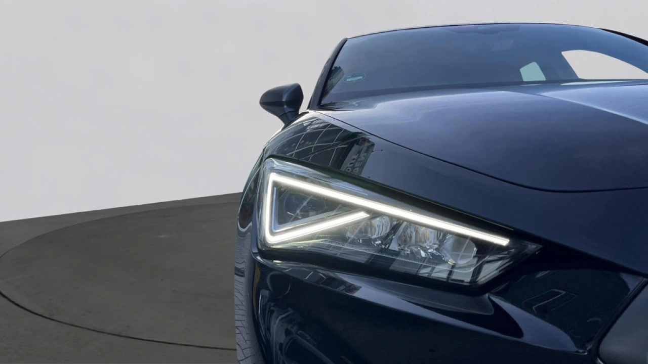 SEAT Leon 1.0 TSI FR Business Intense