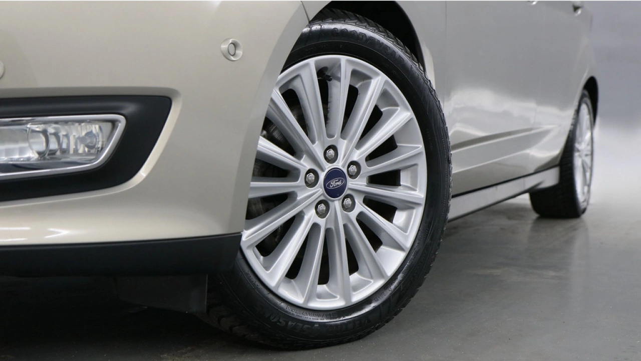 Ford C-MAX 1.5 150pk Titanium Automaat