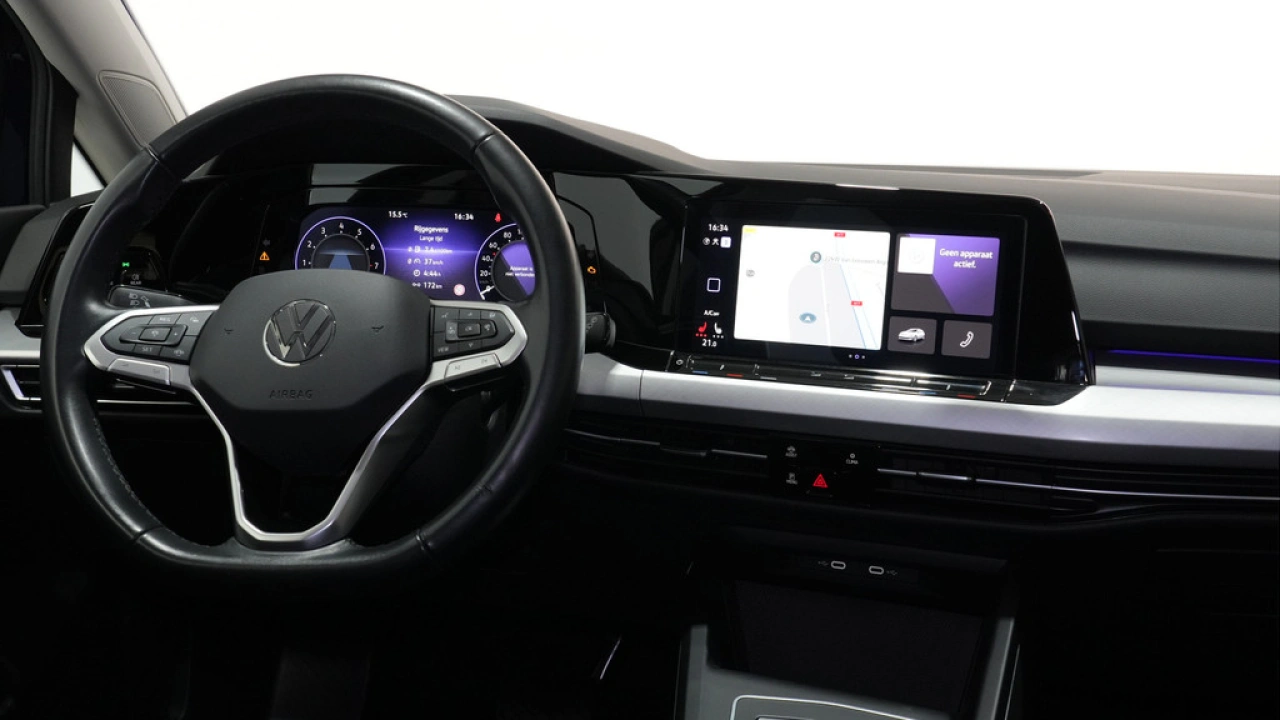 Volkswagen Golf 1.0 eTSI 110pk Life Business