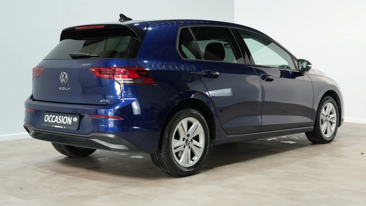 Volkswagen Golf 1.0 eTSI 110pk Life Business