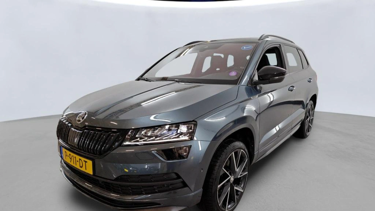 Škoda Karoq 1.5 TSI DSG ACT Sportline Business
