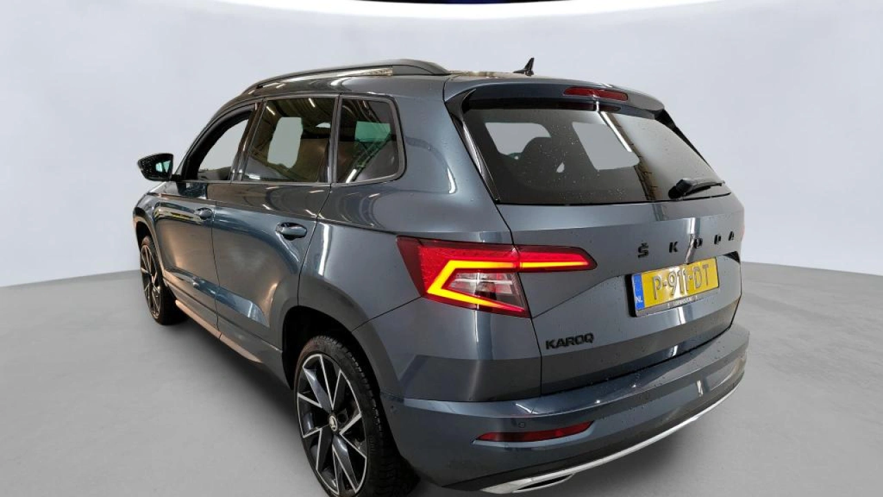 Škoda Karoq 1.5 TSI DSG ACT Sportline Business