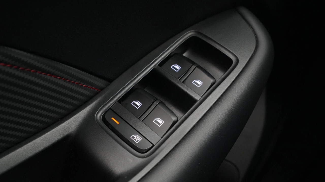 MG ZS EV Standard Range Luxury 50 kWh