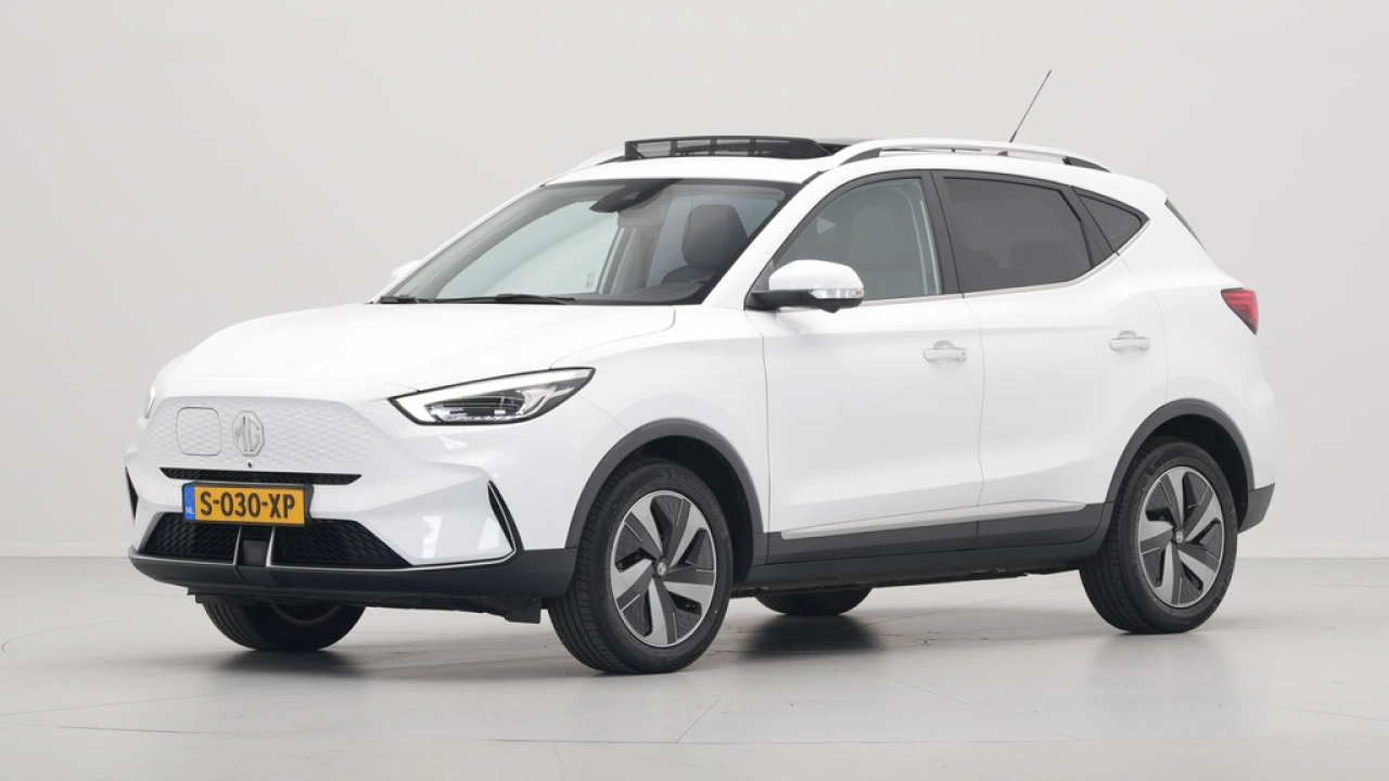 MG ZS EV Standard Range Luxury 50 kWh