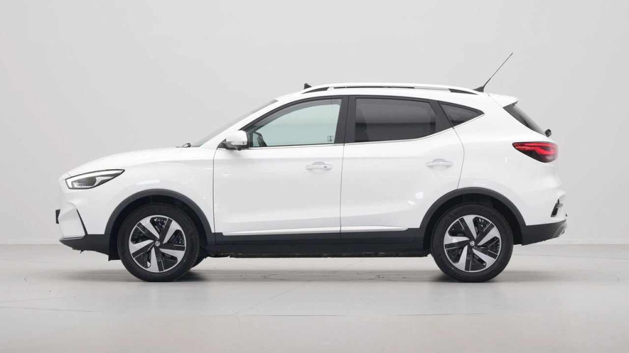 MG ZS EV Standard Range Luxury 50 kWh