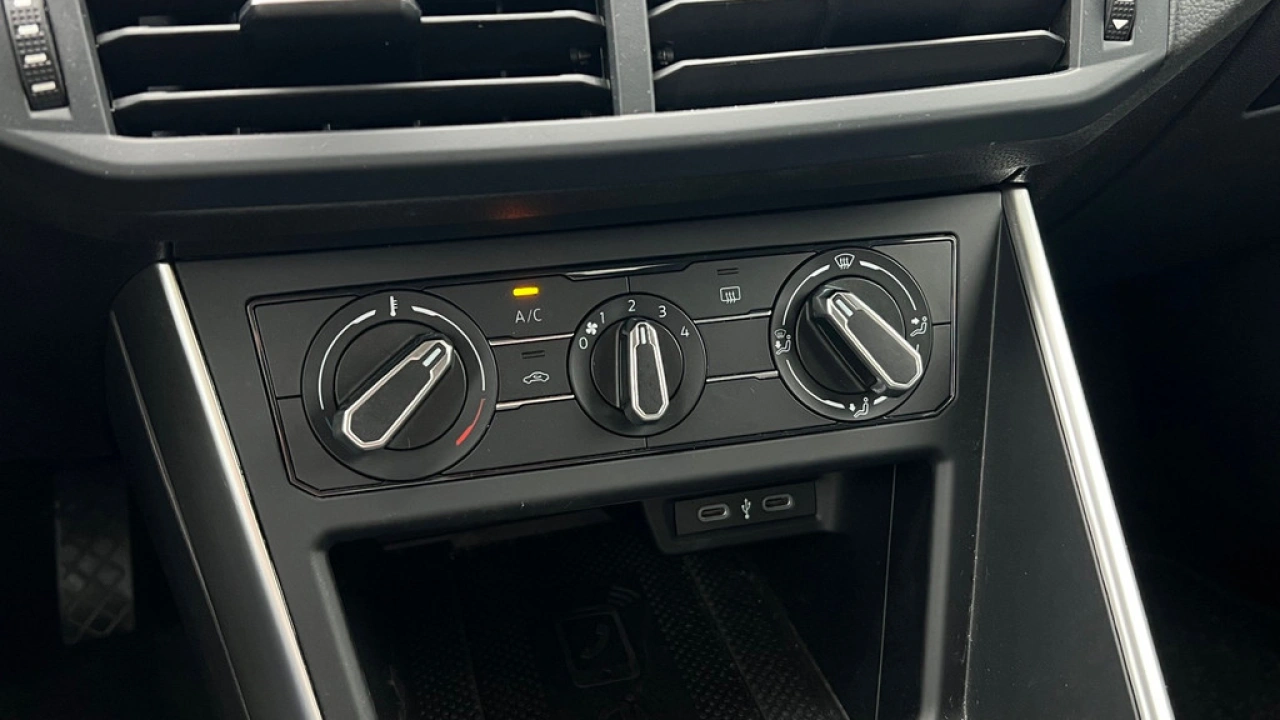 Volkswagen Polo 1.0 TSI 95pk Life Navigatie