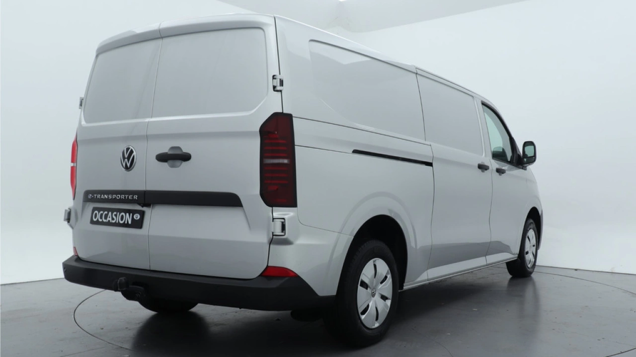 VW Bedrijfswagens E-Transporter L2H1 218pk 64kWh RWD Life-Intro