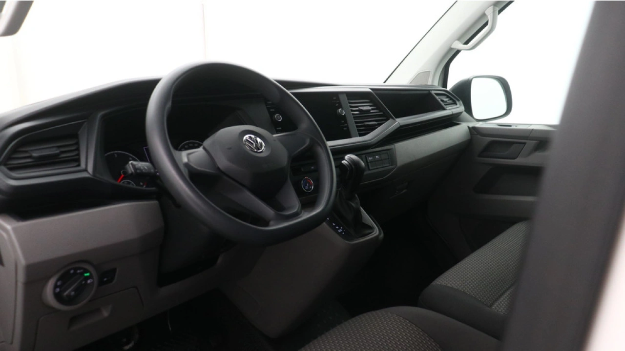 VW Bedrijfswagens Transporter L2H1 2.0 TDI 150pk DSG Comfortline