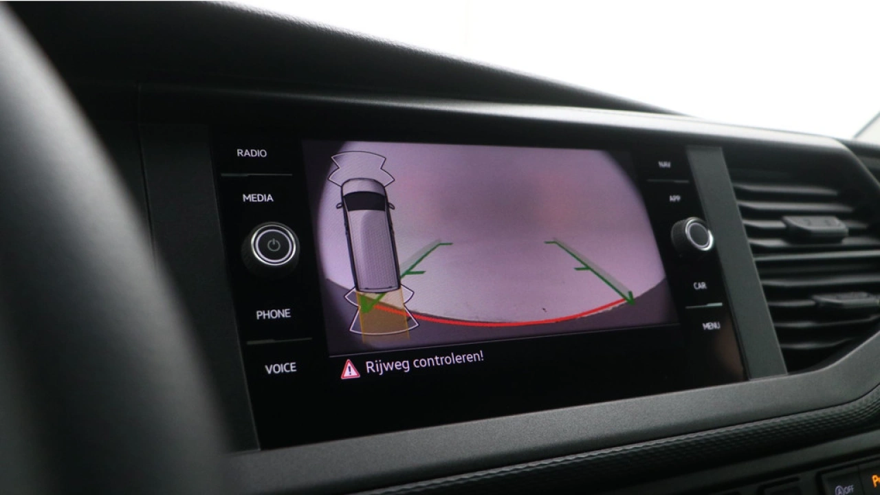 VW Bedrijfswagens Transporter L2H1 2.0 TDI 150pk DSG Comfortline