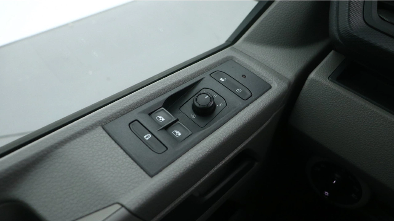 VW Bedrijfswagens Transporter L2H1 2.0 TDI 150pk DSG Comfortline