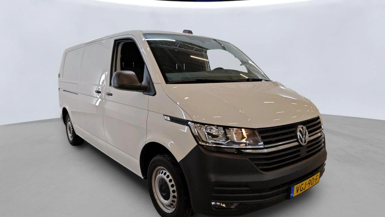 VW Bedrijfswagens Transporter L2H1 2.0 TDI 150pk DSG Comfortline