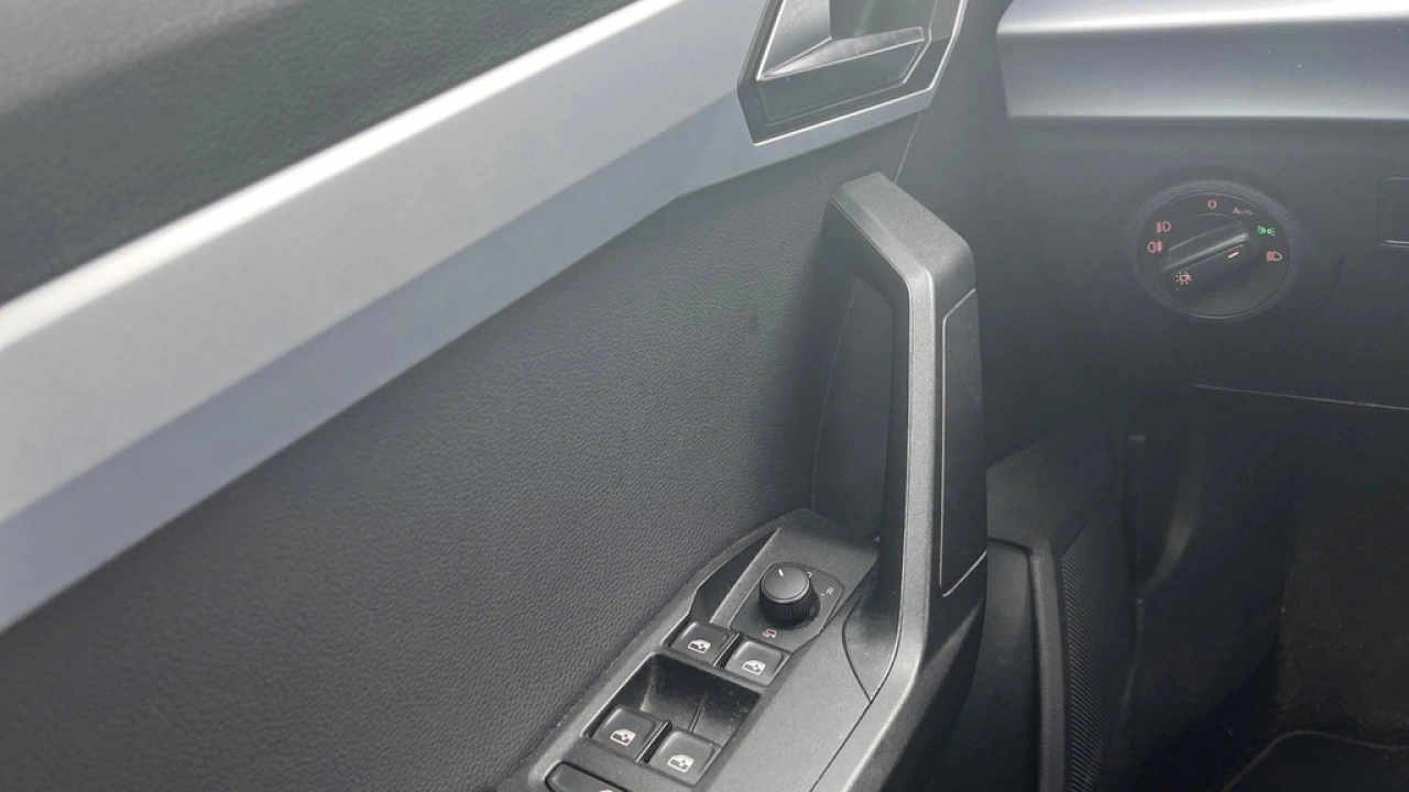 SEAT Arona 1.0 TSI FR Business Intense