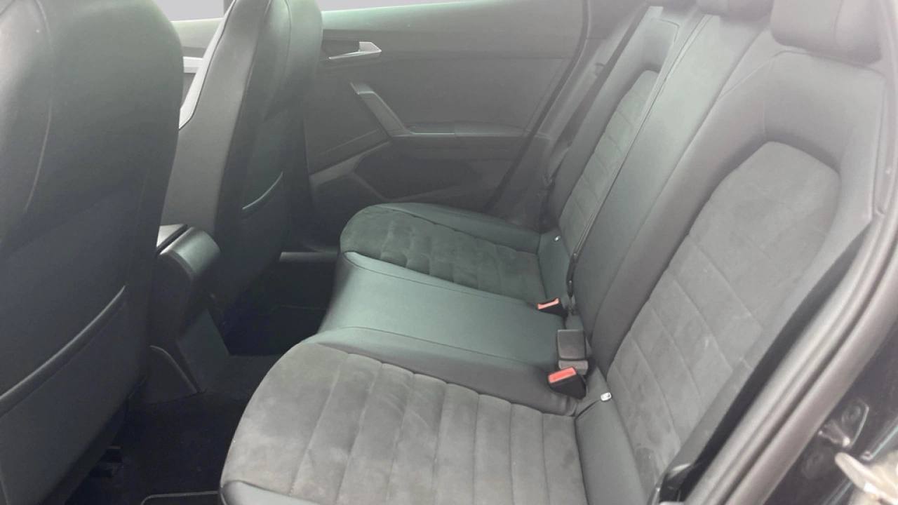 SEAT Arona 1.0 TSI FR Business Intense