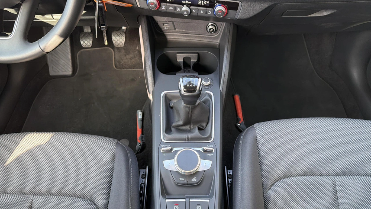 Audi Q2 30 TFSI 110Pk Advanced Edition / Trekhaak