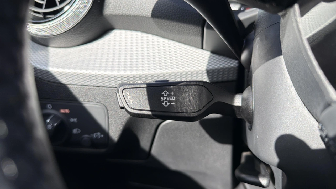 Audi Q2 30 TFSI 110Pk Advanced Edition / Trekhaak