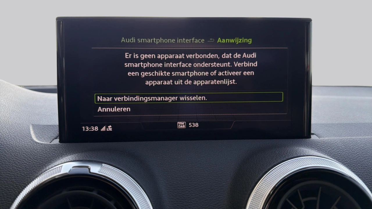 Audi Q2 30 TFSI 110Pk Advanced Edition / Trekhaak