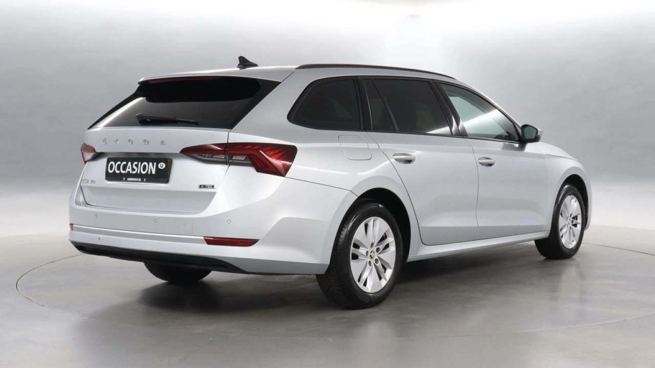 Škoda Octavia Combi 1.5 e-TSI 150pk Business Edition