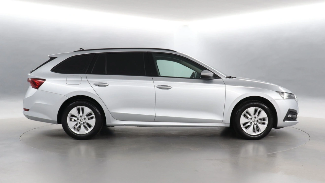 Škoda Octavia Combi 1.5 e-TSI 150pk Business Edition