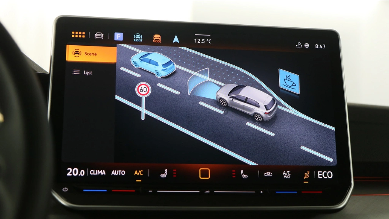 Volkswagen Golf 1.5 eHybrid 204pk Life Edition DSG