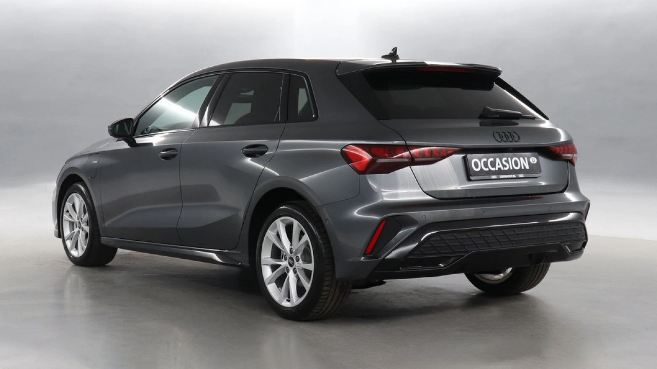 Audi A3 Sportback 40 TFSI 204pk e S edition S-Tronic