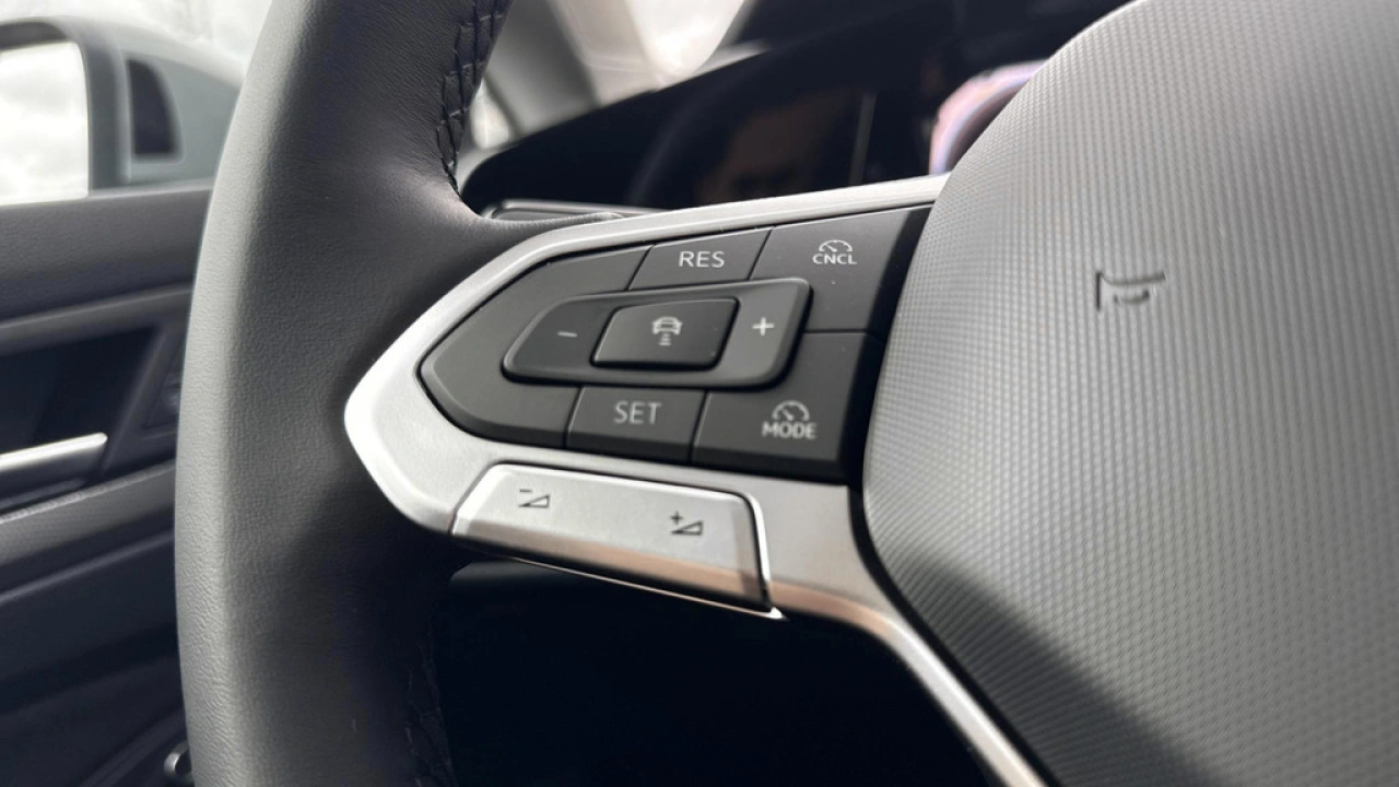 Volkswagen Golf 1.5 eHybrid Life Edition