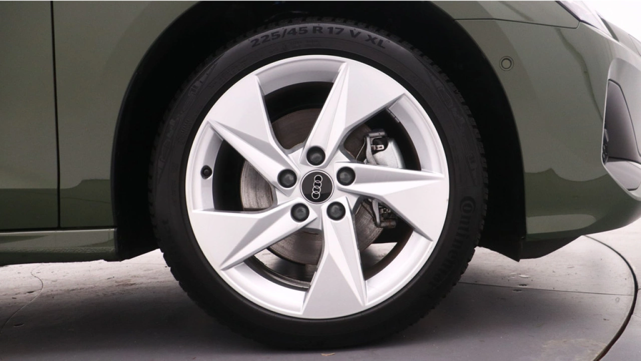 Audi A3 Sportback 40 TFSI e 204PK Advanced edition | Carplay | Stoelverwarming | Camera |