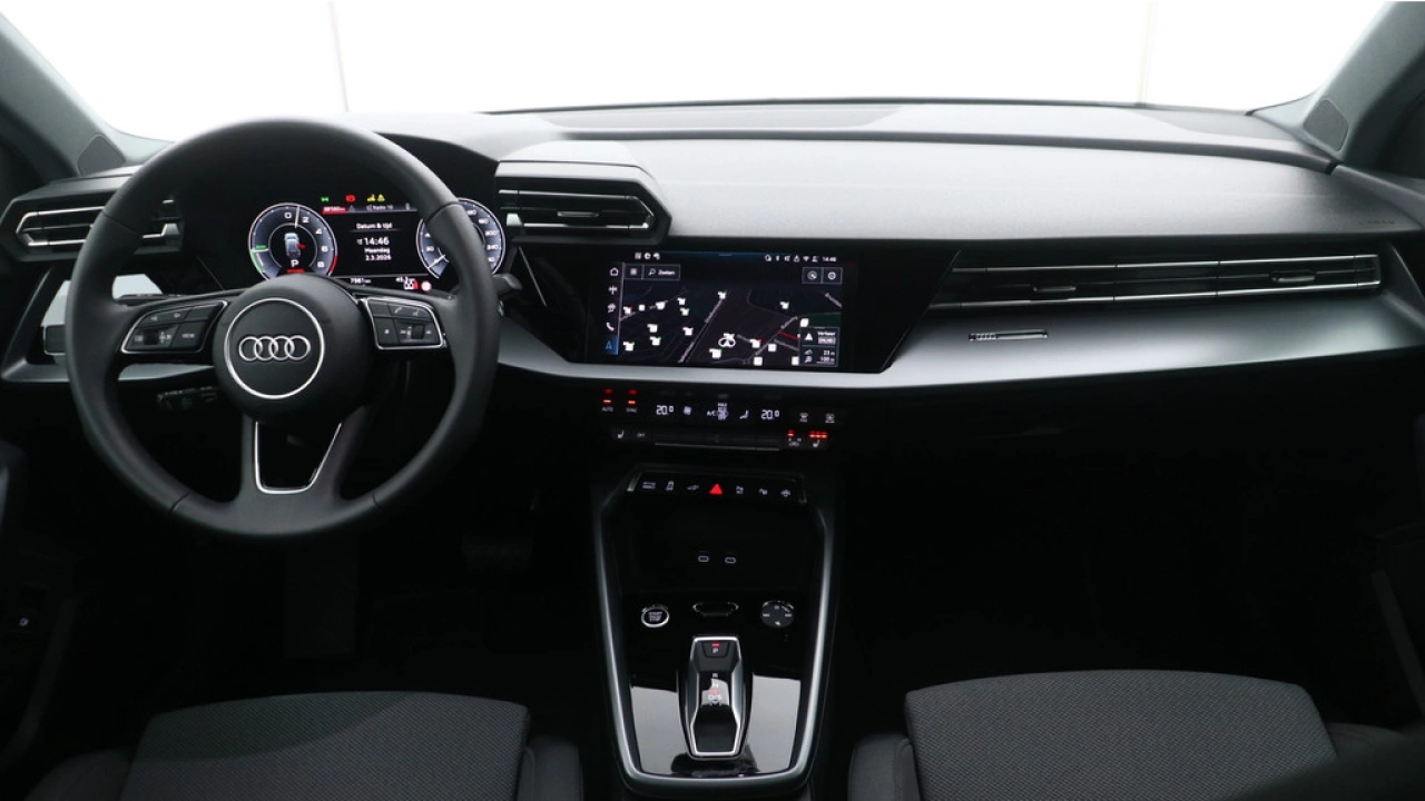 Audi A3 Sportback 40 TFSI e 204PK Advanced edition | Carplay | Stoelverwarming | Camera |