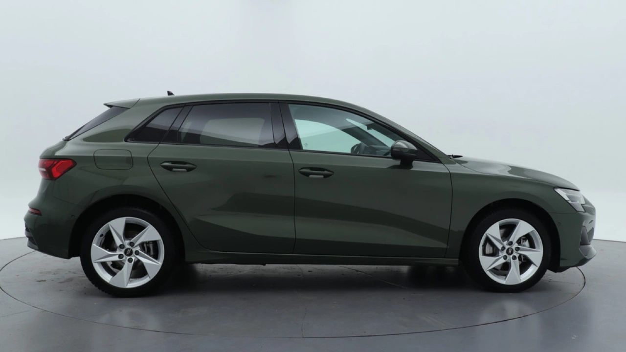 Audi A3 Sportback 40 TFSI e 204PK Advanced edition | Carplay | Stoelverwarming | Camera |
