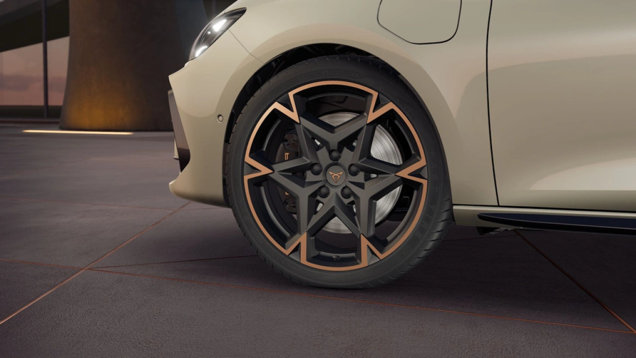 CUPRA Leon Sportstourer 1.5 TSI e-Hybrid 272 6DSG VZ Performance