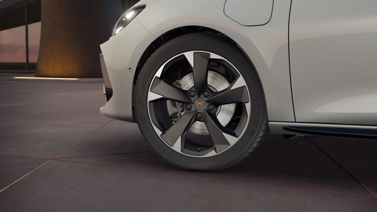 CUPRA Leon Sportstourer 1.5 TSI e-Hybrid 204 6DSG Business