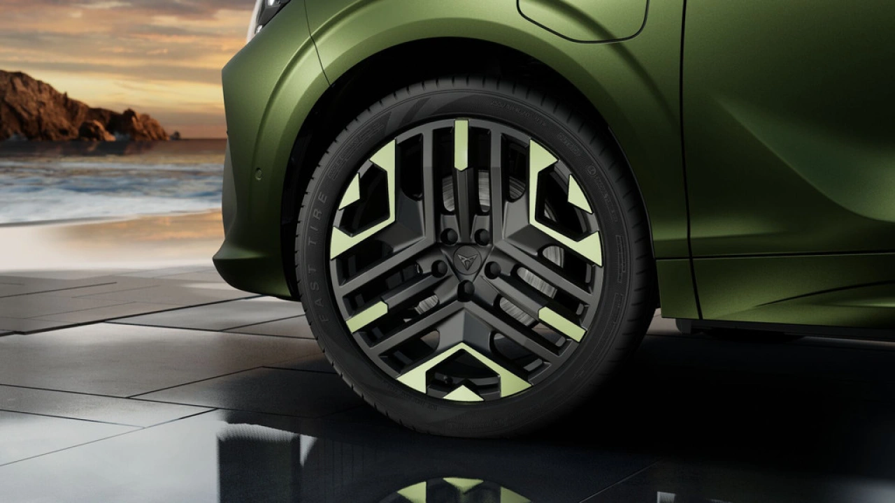 CUPRA Terramar 1.5 TSI e-Hybrid 272 6DSG VZ Tribe Edition