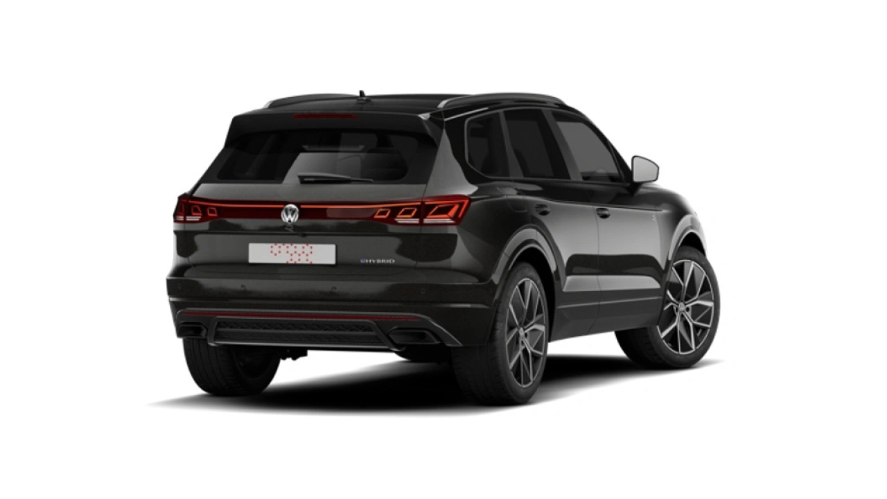 Volkswagen Touareg 3.0 TSI eHybrid 4MOTION 462 Tiptronic R Edition