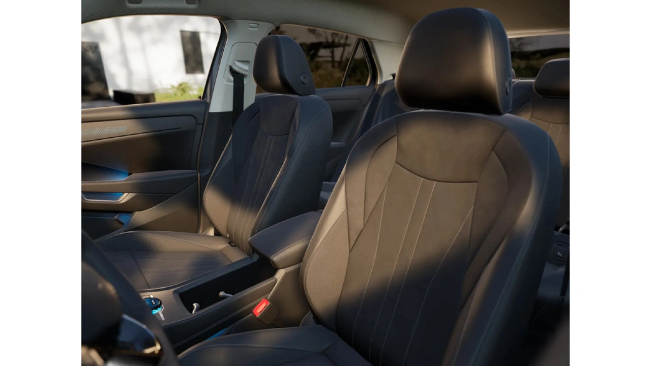 Volkswagen T-Roc 1.5 eTSI 116 7DSG Style First Edition